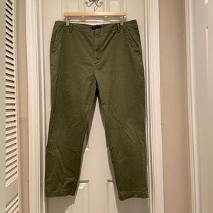 Banana Republic Slim Fit Authentic Chino